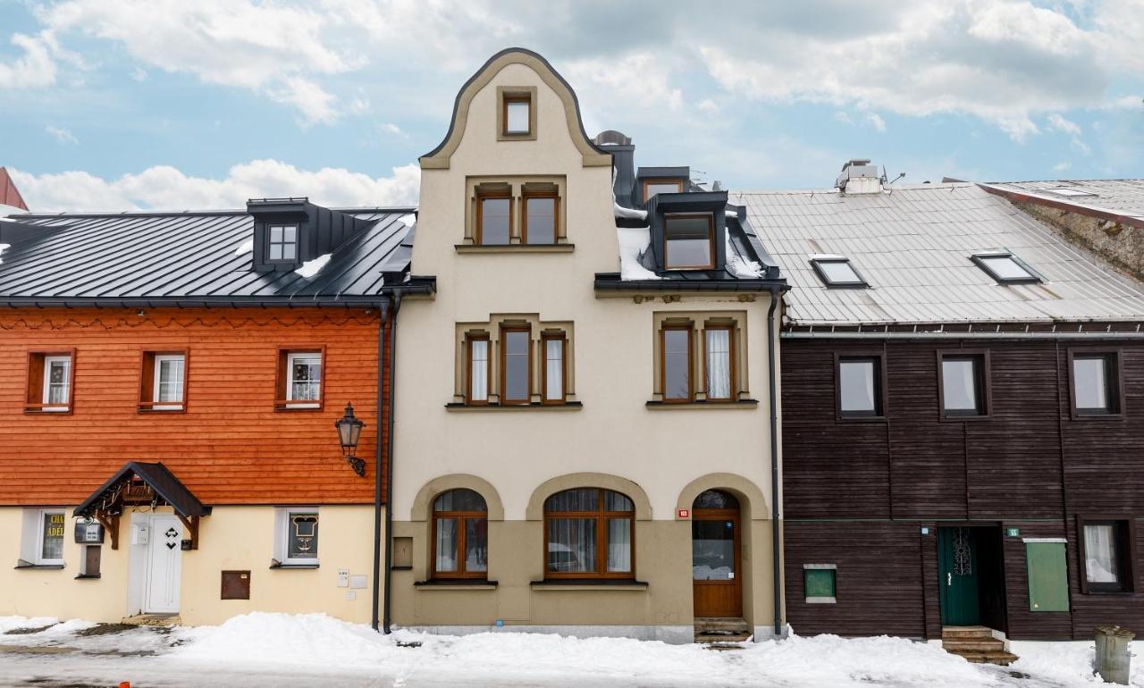 Bozi Apartmany I Bozi Dar Bagian luar foto